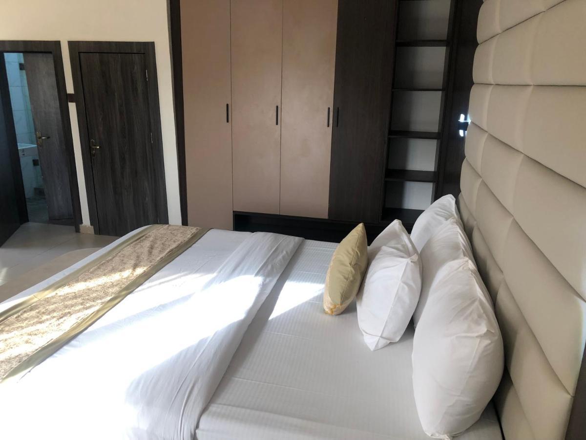 Roban Hotels Limited Enugu Ngoại thất bức ảnh