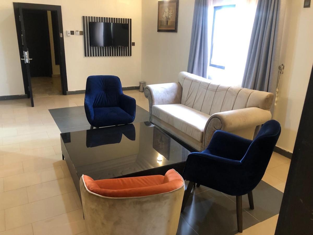 Roban Hotels Limited Enugu Ngoại thất bức ảnh